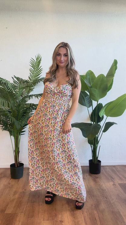 Maxi dress flower pink