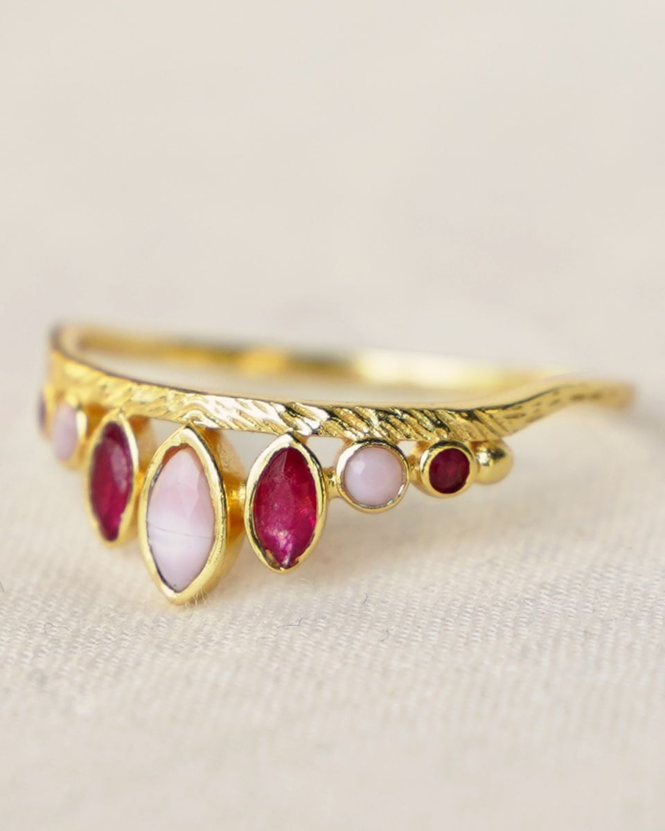 Ring royal chandelier ruby+pink opal 4326